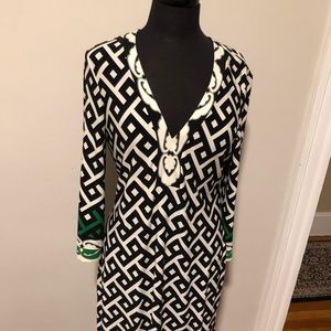 Very comfortable classic dress